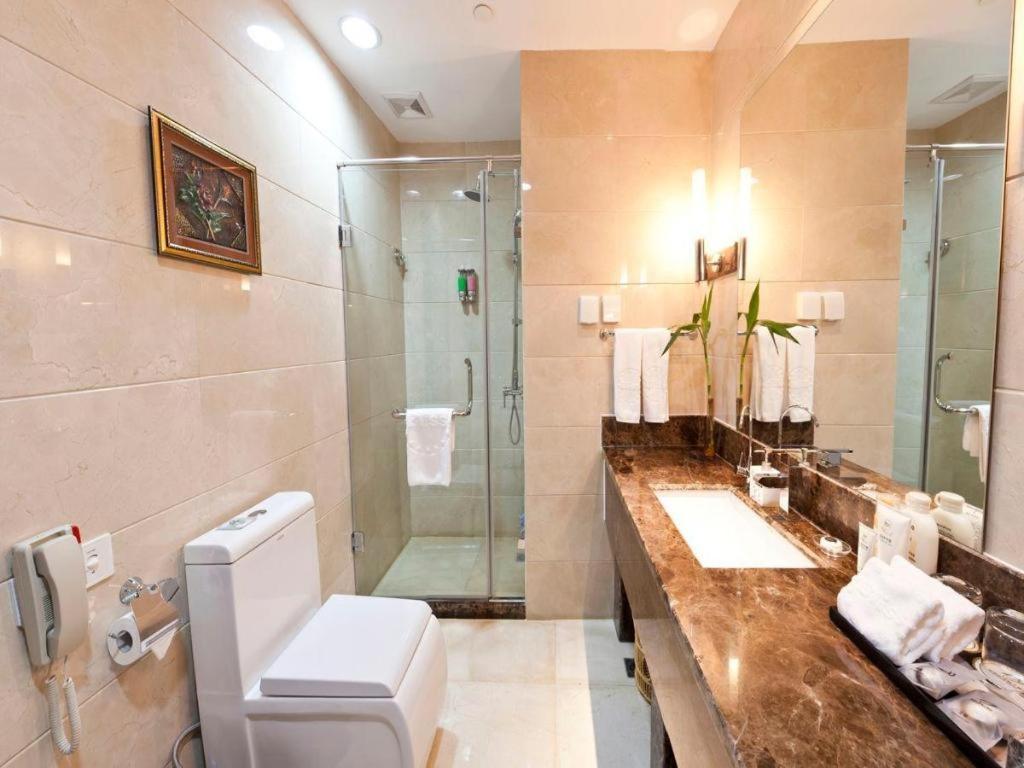 Bliss International Hotel Weihai Exterior foto